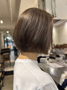 セット(Sete) レイヤーボブ×デザインカラー　ベージュカラー