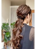 キレイにまとまるロングヘアー♪