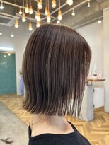 コンティロミー(CONTI ROMMY.) ボブレイヤー切りっぱなしハイライトカラーシフォンベージュ