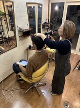 自宅でのセット方法をレクチャー