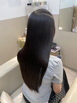 シュヴーブリヤン(cheveux brillants)&nbsp;【美髪縮毛矯正×髪質改善TR】艶やかな黒髪ロングストレート