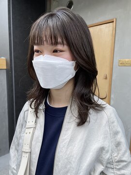 ミー(mii) 【mii】透け感グレージュカラー