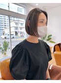 前下がりボブ。サンドベージュ。ハイライトカラー。