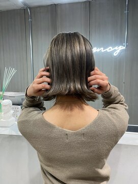 ディセンシー(Dicency) 【chika Style】ボブ×グレージュ