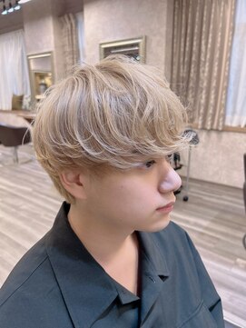 モニカ 横須賀中央店(Monica) 大人気！ホワイトベージュ