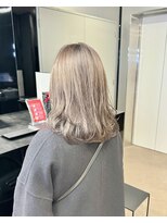 ハルキ ミナト ジャパン オオサカ(HARUKI MINATO japan OSAKA)&nbsp;モテミディ　 20代30代40代ヘア 小顔 大阪ボブ 梅田