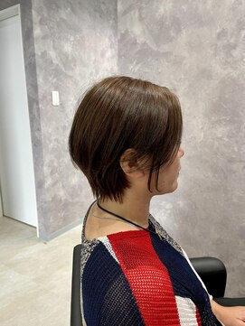 バディ(BUDDY) ナチュラルショートボブ