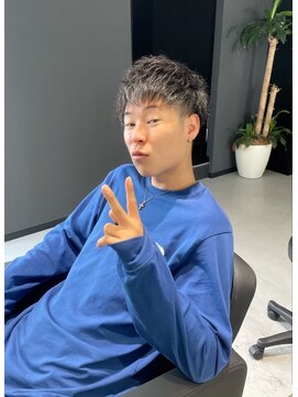 キング 楠葉店(K!ng) 波巻きツイストスパイラルパーマ/フェザーパーマ/眉毛/メンズ