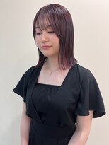 ユニバイリサ 天神大名店(uni by risa)&nbsp;外ハネボブ 切りっぱなしボブ カシスレッドカラー 20代 艶髪