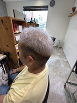 ダスティ 豊科駅前店(Dasty)&nbsp;メンズ ホワイトカラー