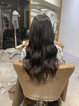 フツーロ 栄(FUTURO) プルエクステ