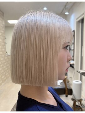 クオーラ(cuaura) 切りっぱなしボブ