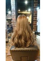 ヘアサロンエム 渋谷店(HAIR SALON M)&nbsp;ハイトーンロングレイヤー(担当　岩井　蛍)