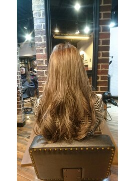ヘアサロンエム 渋谷店(HAIR SALON M) ハイトーンロングレイヤー(担当　岩井　蛍)