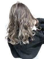 アマンドール(Aman D'or)&nbsp;ミルクグレージュハイライト