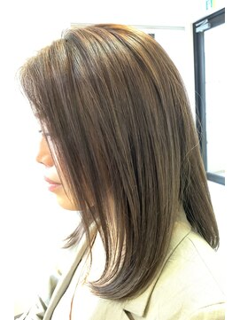 クロムヘアー(CHROME HAIR) ミディアム