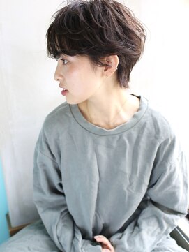 バース(BIRTH) 天神【BIRTH】マッシュショート×暗髪