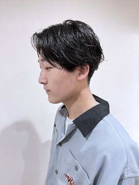 ロロン 下高井戸(LORONG) ツーブロック センターパート ゆるウェーブパーマ