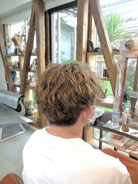 トランク(TRUNK) スパイラルパーマ＆カラー