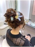 高めのお団子ヘア♪ドライフラワー髪飾り