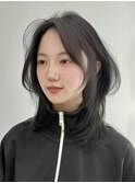 ミディアムハッシュカット×ダークグレージュ