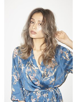 ヴァイス 新宿店(VAICE) グラデーションカラー/バレイヤージュ/ハイライトカラー