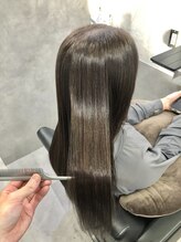 2COND限定、美髪ストレート、ダメージレスカラー、似合わせカットが幅広い年代に選ばれる秘密とは・・・