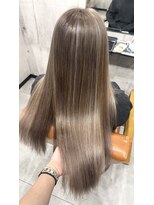 リッシュ(RISH)&nbsp;ニュアンスハイライトベージュカラー