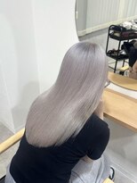 ヘアリゾート レガロ(hair resort REGALO)&nbsp;ホワイトシルバー