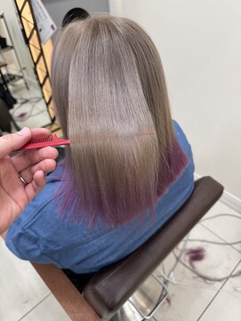 アールモンドヘア新世界 #ダブルカラー#ブリーチ#グラデーションカラー