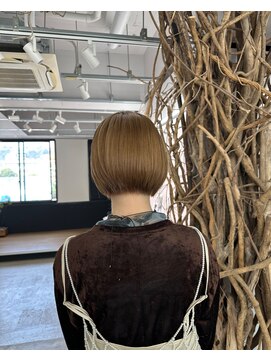 ソーソー(SoSo) ショート丸みボブ似合わせカット