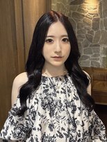 モナン 海老名(Monan)&nbsp;韓国ヘア ヨシンモリ ワンホンヘア 黒髪 前髪なし