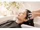 ヘアセット＆ヘッドスパ専門店 irome【イロミ】の写真/思わず眠ってしまう心地よさ。癒しもキレイも叶えるツボを抑えた記憶に残るヘッドスパをご体験ください☆