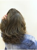 「イルミナカラー×ハイライト」アッシュグレージュ☆  鷲田真央