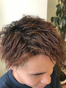 ナチュラル ヘア レイナ(Natural Hair REINA) メンズパーマ