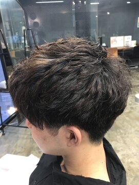 オーパスクリエ (OPUS CREER) 無造作ツイストパーマ