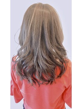 ラテ アトリエ(latte atelier) 【latte atelier】ゆるふわ☆ベージュブラウン