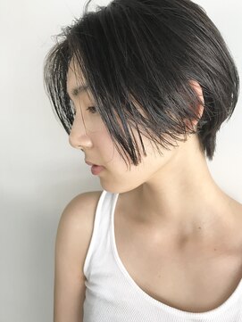 コス(kos) 大人可愛い/ココアベージュ/グレージュカラー/ボブウルフ/黒髪