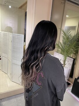 グロウ 渋谷(grow) [飛鳥]ホワイトインナーカラー☆