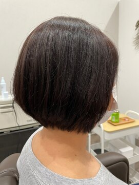 シークレットベースエヌ(Secret Base N) 大人可愛い小顔丸みワンサイドショートボブ20代30代40代