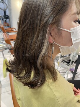 アジールヘア 池袋東口店(agir hair) イヤリングカラーが可愛いオリーブカラービタミンカラー池袋