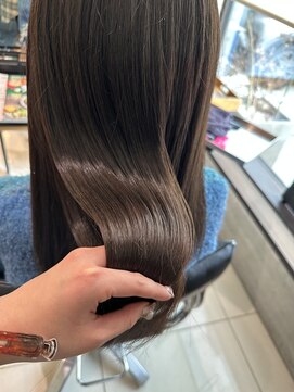 シェルハ(SHELHA) ヴァリジョアトリートメント/透明感カラー/髪質改善