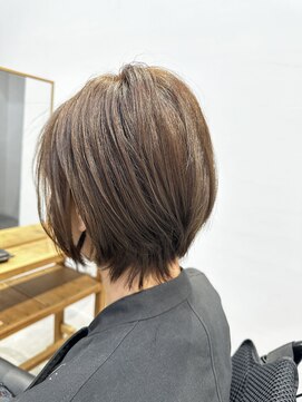 ムク(mUku) アッシュベージュ