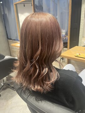 リーオオサカ(Lee Osaka) ピンクカラー×東芽生