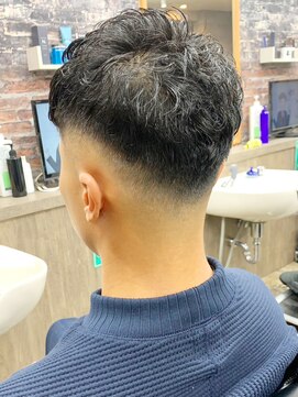 ヘアーコレクション グロース(HAIR COLLECTION Growth) 20代30代40代メンズベリーショート刈り上げビジカジ