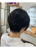 ショートヘア