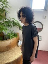 キュエ(qiie)&nbsp;ハイライト/波巻き/マッシュパーマ/ウルフ/インナーグレージュ