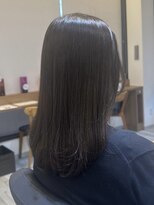 アトリエコア(Atelier Coa)&nbsp;ミルクティーベージュカラーくびれヘアグレージュカラー韓国