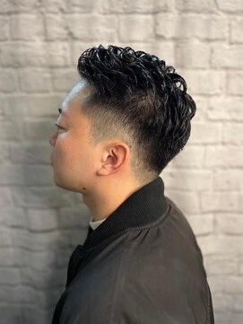 銀座マツナガ 新宿野村ビル店 ビジネスパーマスタイル