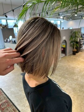 メリー オオサカ(Merly Osaka) バレイヤージュ